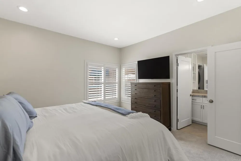 400 The Strand #4 Oceanside, CA 92054
