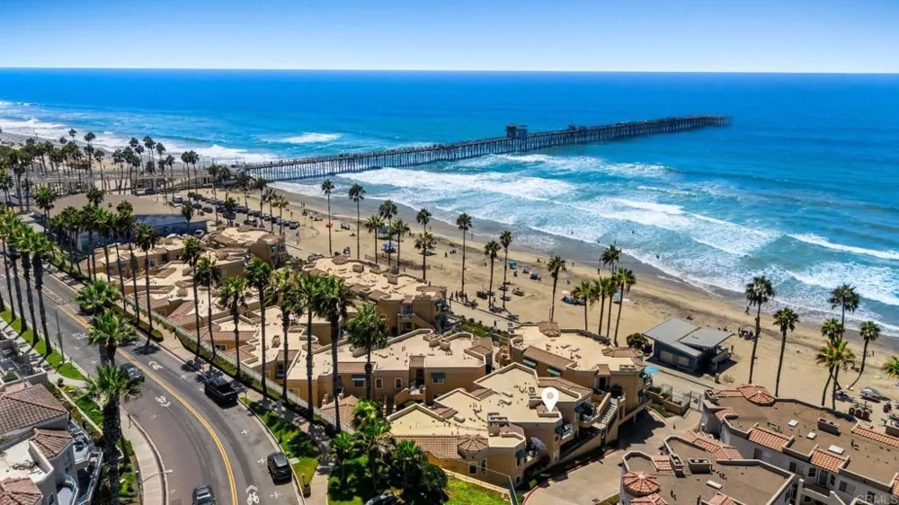 400 The Strand #4 Oceanside, CA 92054