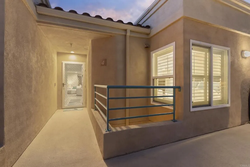 400 The Strand #4 Oceanside, CA 92054