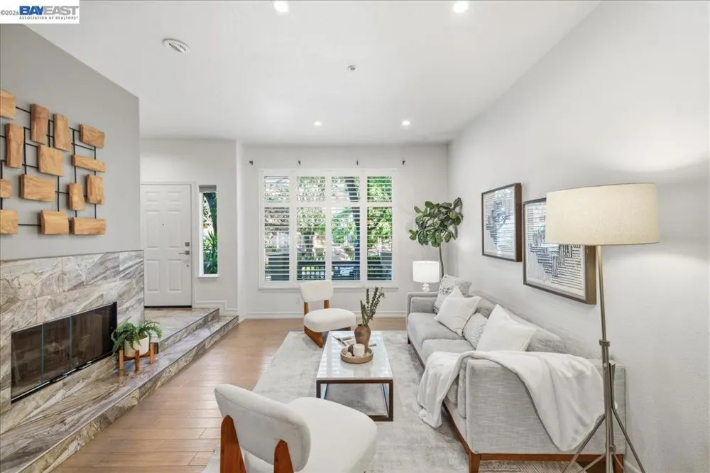 433 Camille Cir #15 San Jose, CA 95134