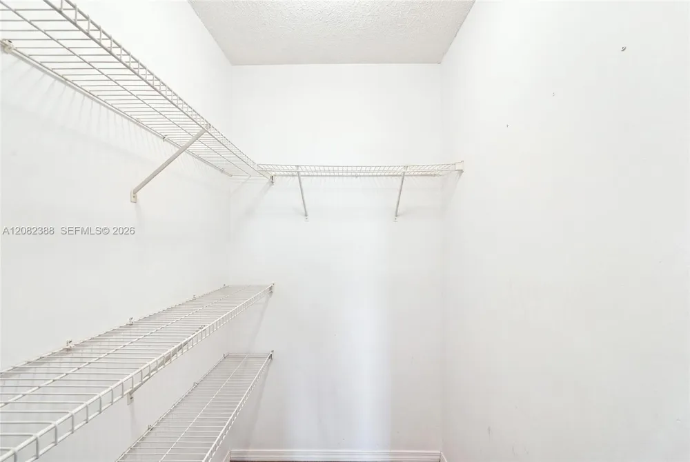 8656 SW 50th St Cooper City, FL 33328