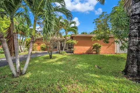 7399 NW 20TH COURT