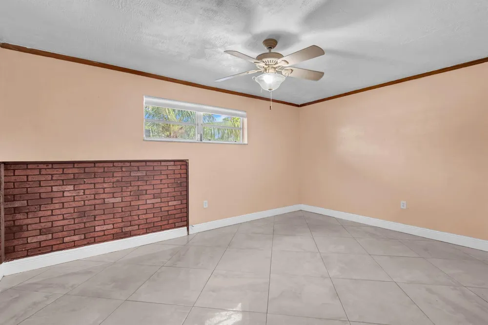 7399 NW 20TH COURT Sunrise, FL 33313