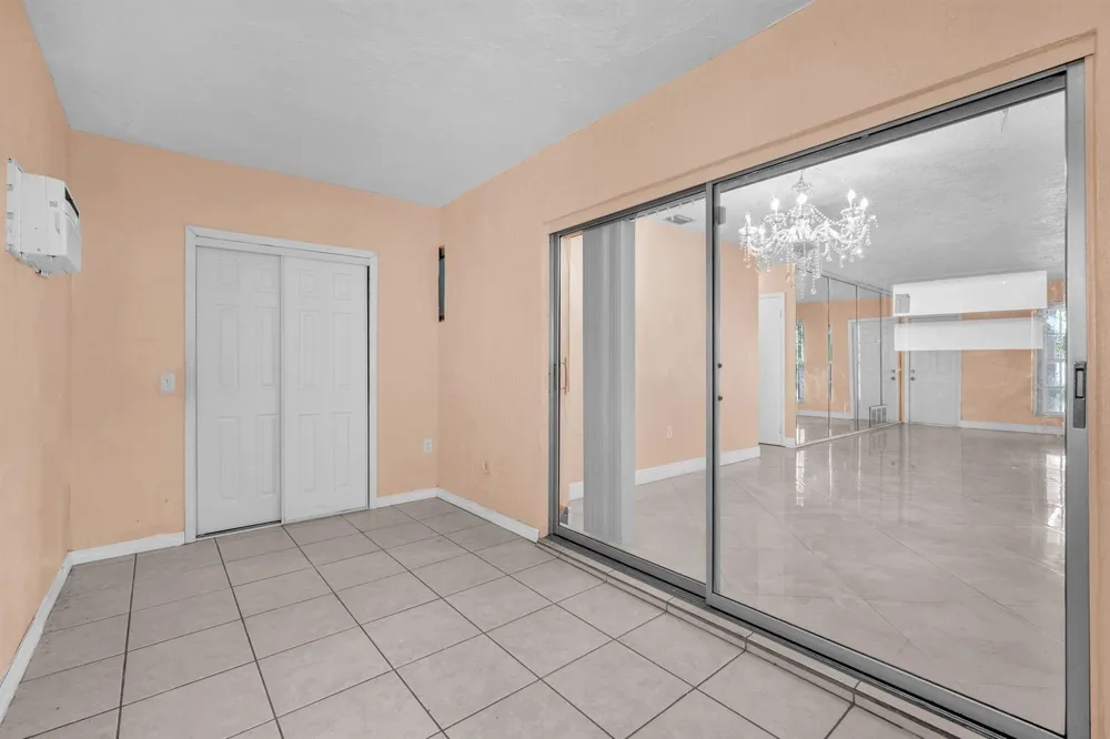 7399 NW 20TH COURT Sunrise, FL 33313