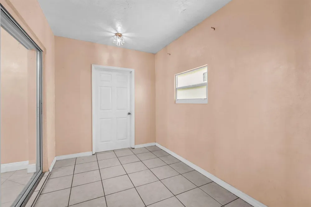 7399 NW 20TH COURT Sunrise, FL 33313