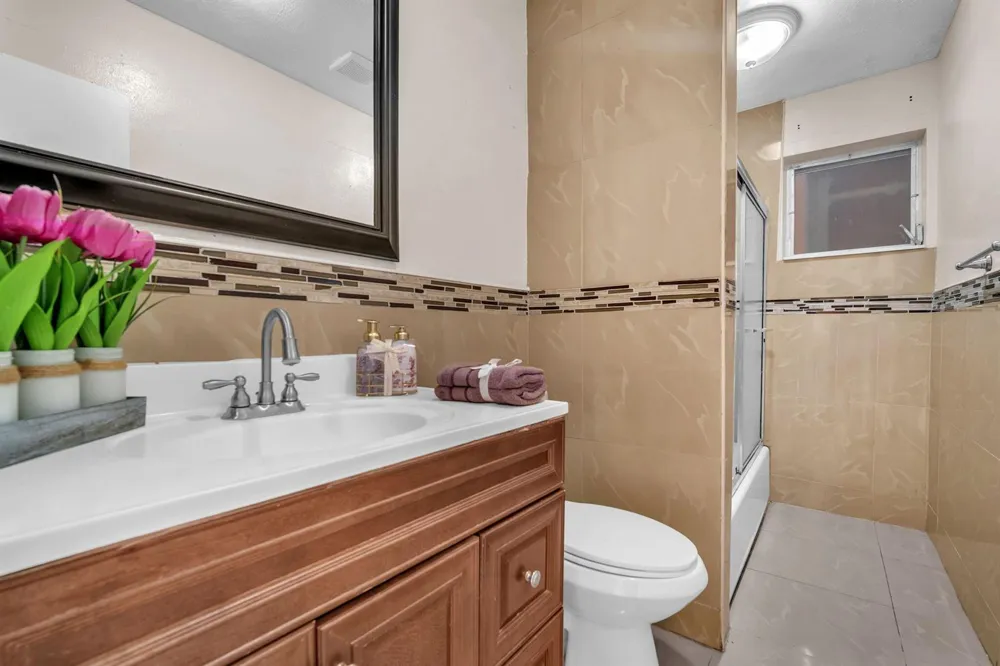 7399 NW 20TH COURT Sunrise, FL 33313