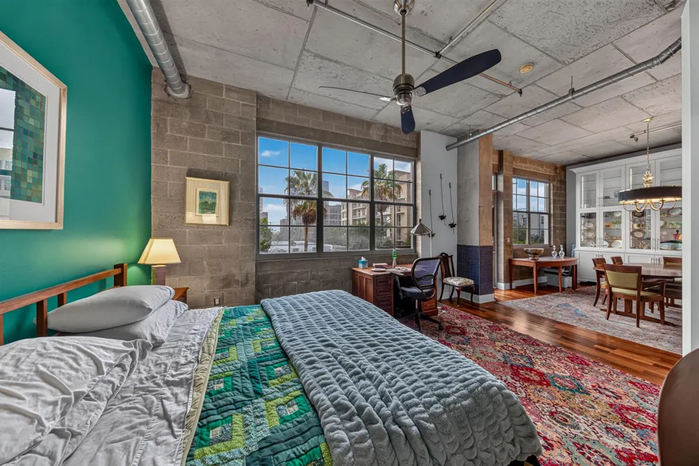 411 NW 1ST AVENUE #304 Fort Lauderdale, FL 33301