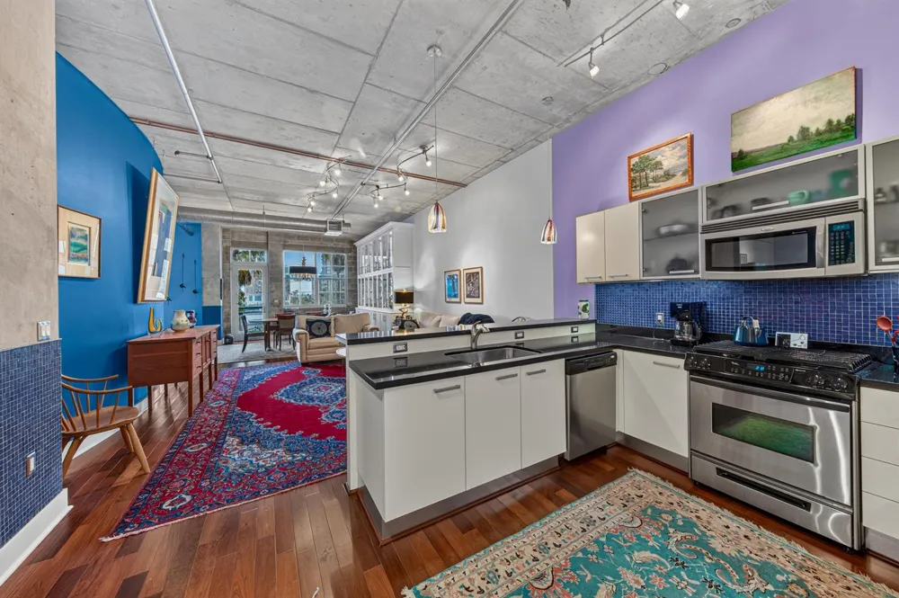 411 NW 1ST AVENUE #304 Fort Lauderdale, FL 33301