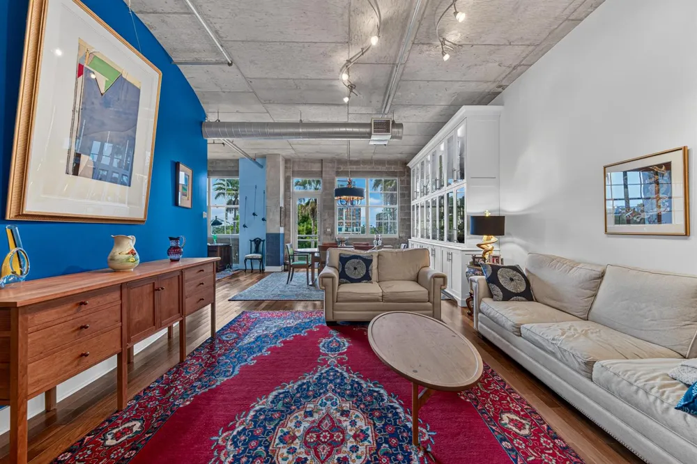 411 NW 1ST AVENUE #304 Fort Lauderdale, FL 33301