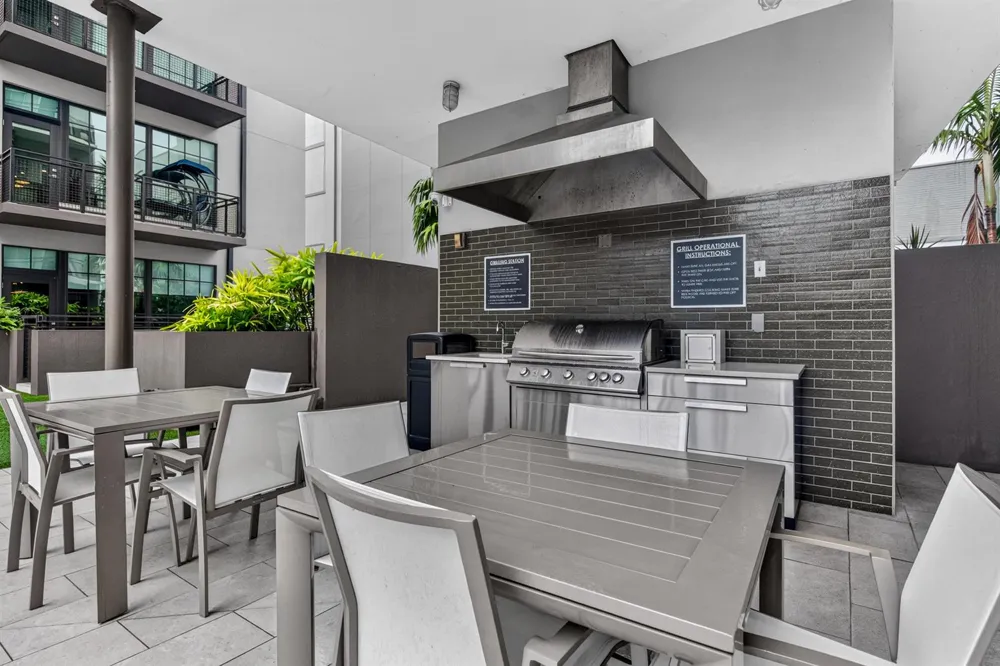 411 NW 1ST AVENUE #304 Fort Lauderdale, FL 33301