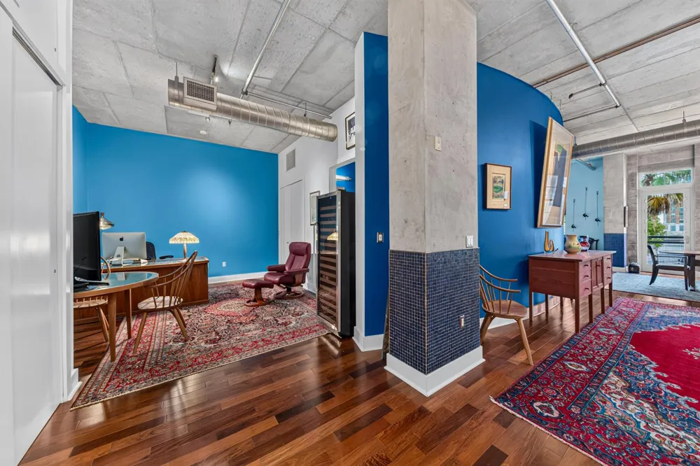 411 NW 1ST AVENUE #304 Fort Lauderdale, FL 33301