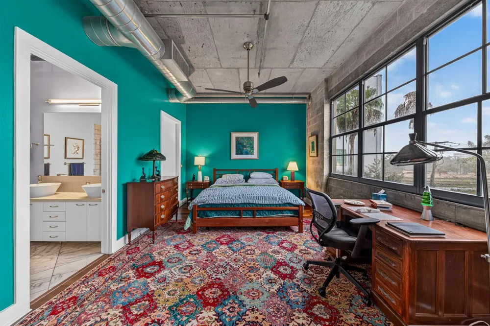 411 NW 1ST AVENUE #304 Fort Lauderdale, FL 33301