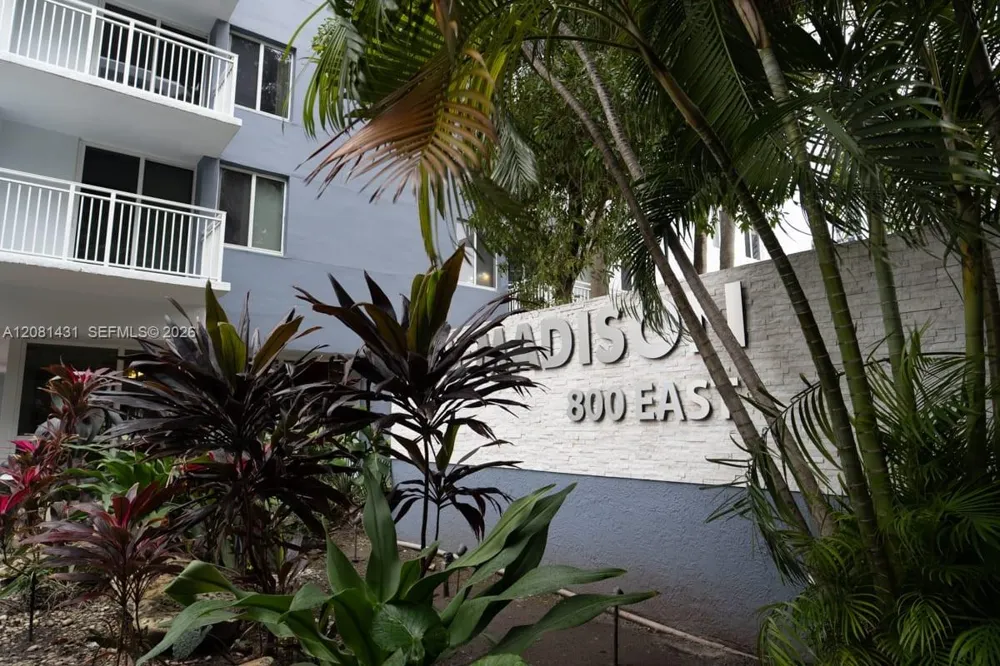 800 Miami Ave #E1602 Miami, FL 33136