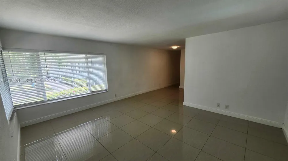 9770 E Bay Harbor Dr #6S Bay Harbor Islands, FL 33154