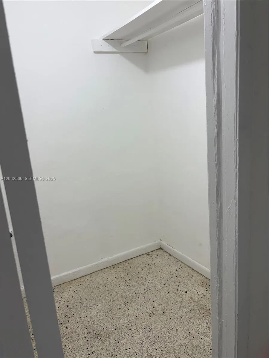 1125 SE 9th Ave #4 Hialeah, FL 33010