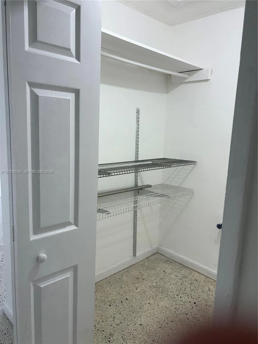 1125 SE 9th Ave #4 Hialeah, FL 33010