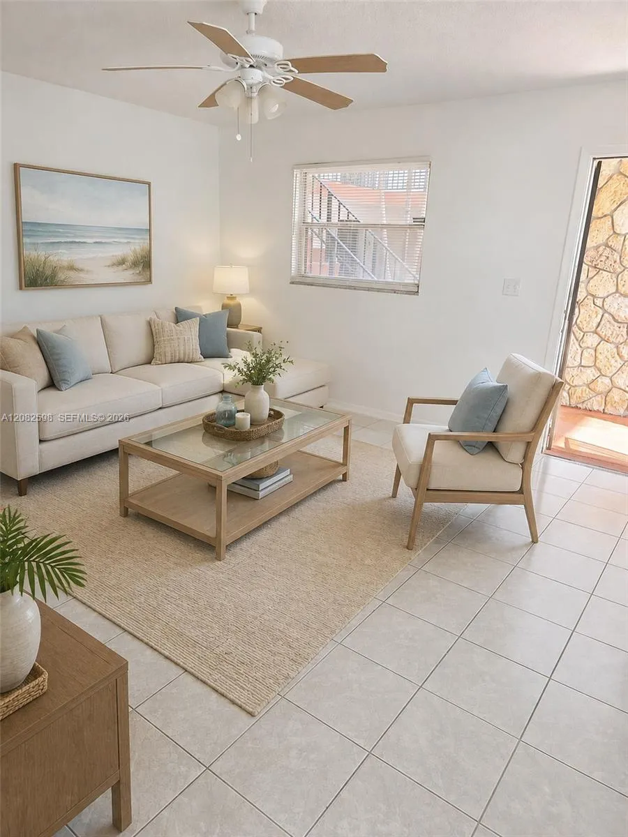 238 SW 1st St #F-1 Pompano Beach, FL 33060
