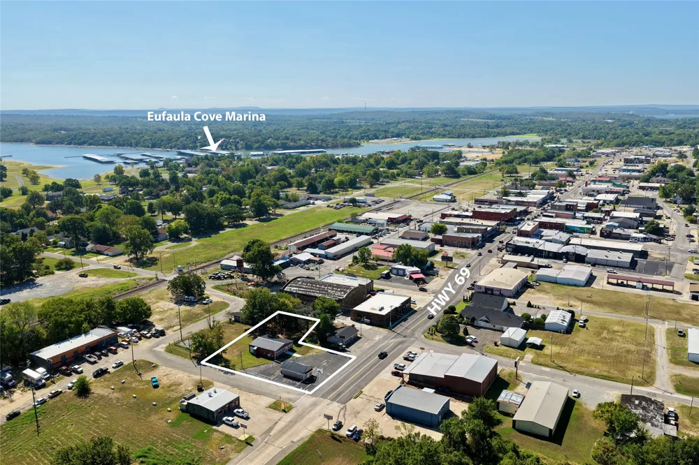 514 Main Street Eufaula, OK 74432
