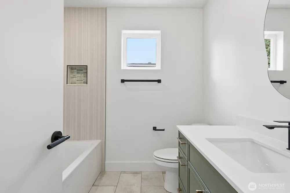 1109 NW 65th Street Seattle, WA 98117