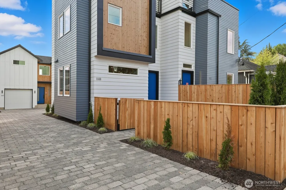 1109 NW 65th Street Seattle, WA 98117