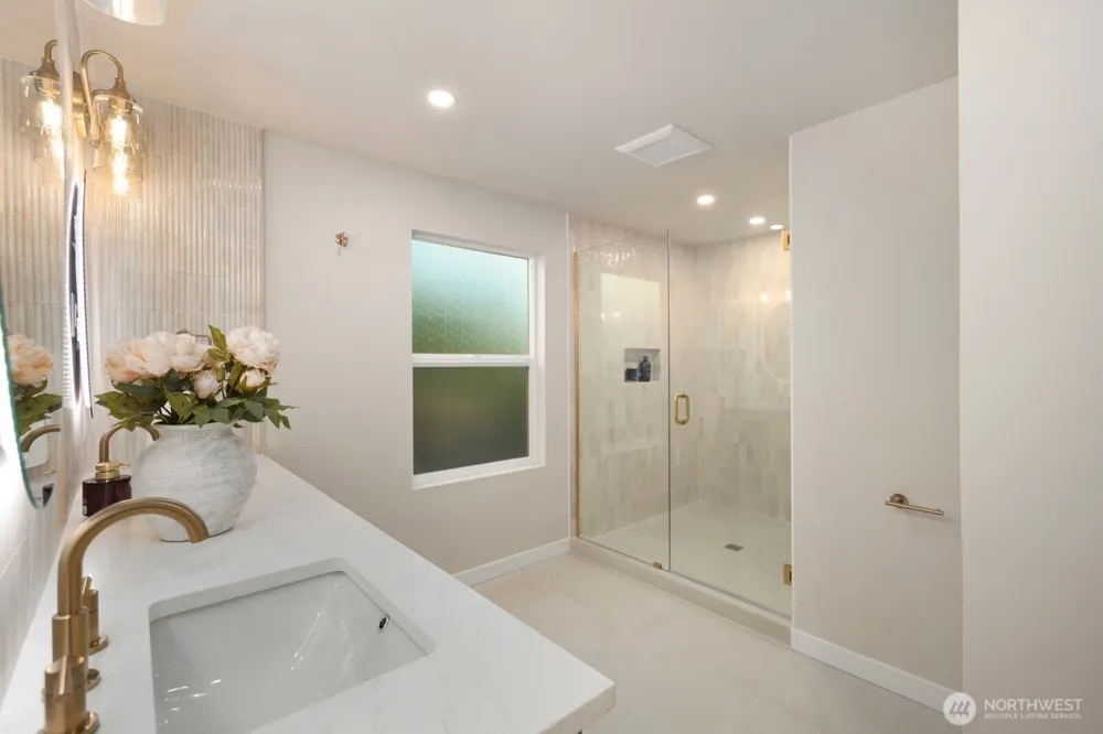 3209 NE 98th Street Seattle, WA 98115