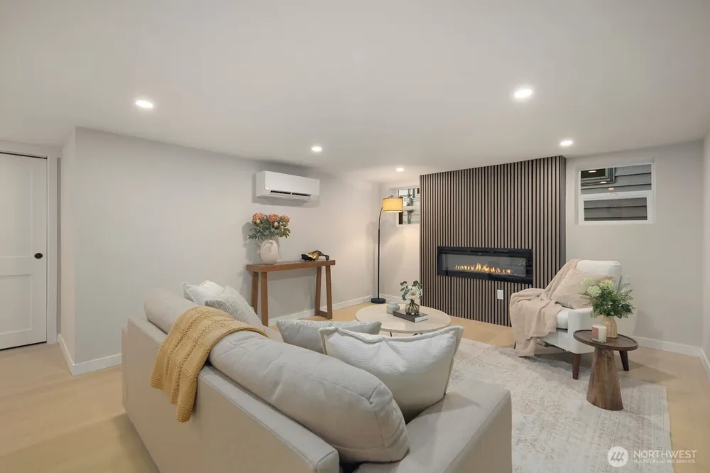 3209 NE 98th Street Seattle, WA 98115