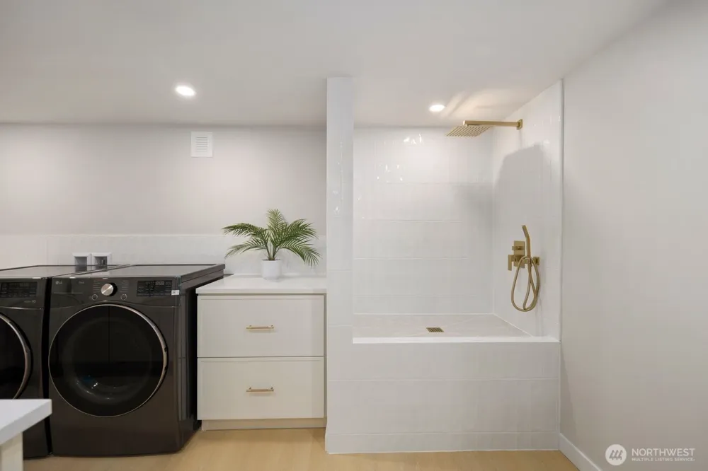 3209 NE 98th Street Seattle, WA 98115