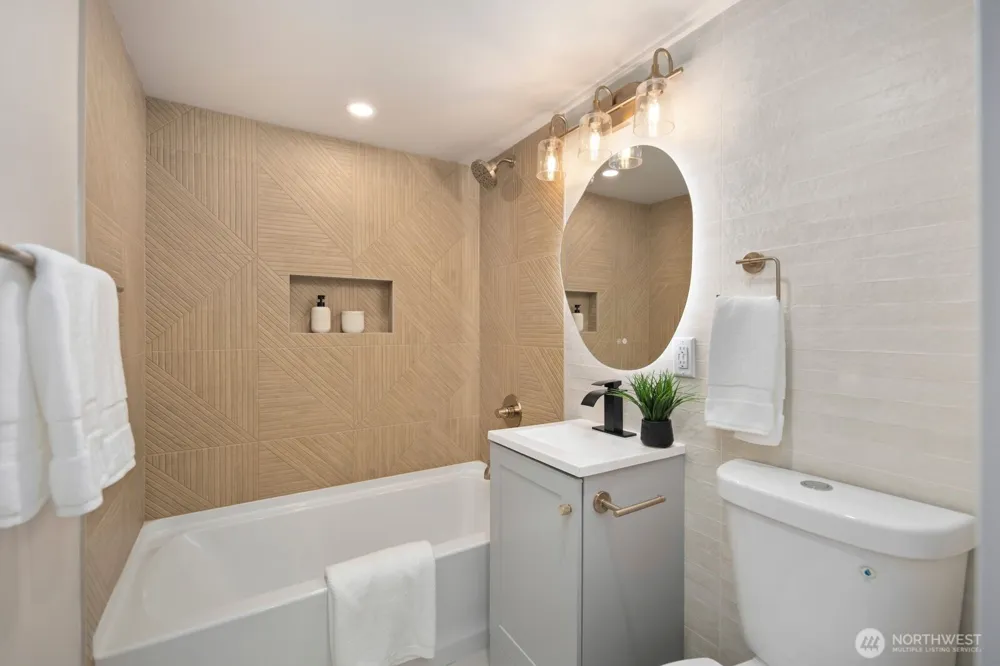 3209 NE 98th Street Seattle, WA 98115