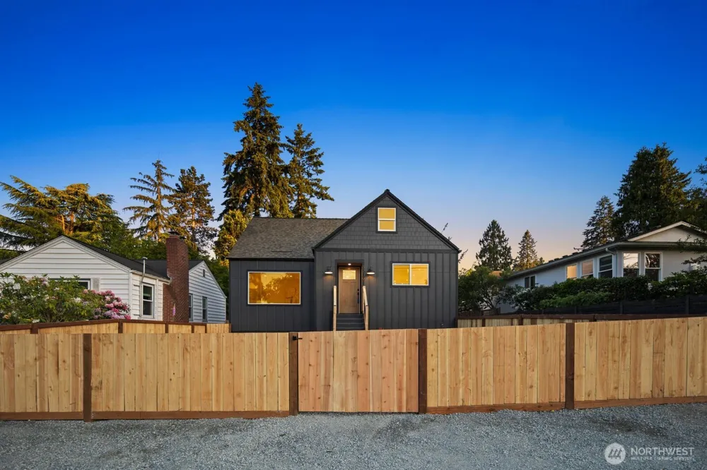 3209 NE 98th Street Seattle, WA 98115