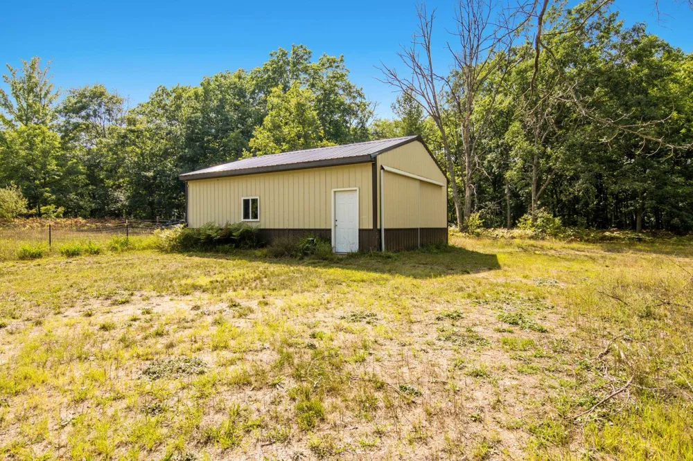 11777 Many Oaks Drive Grant Township, MI 49643
