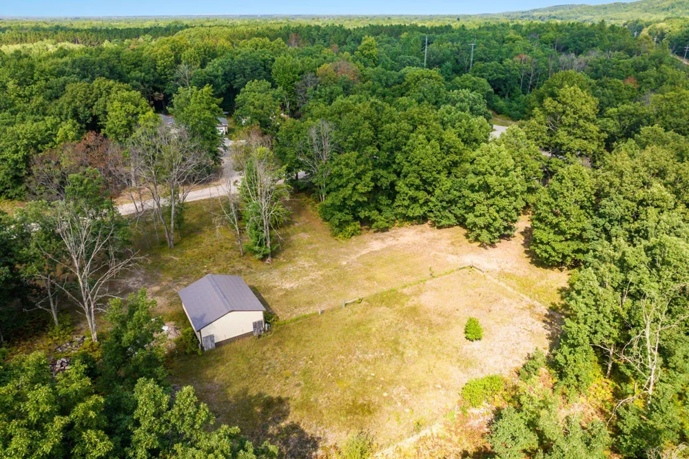 11777 Many Oaks Drive Grant Township, MI 49643