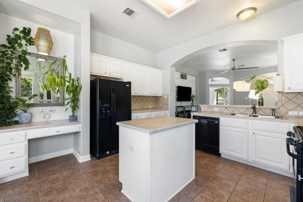 10336 Channel Island Drive Austin, TX 78747