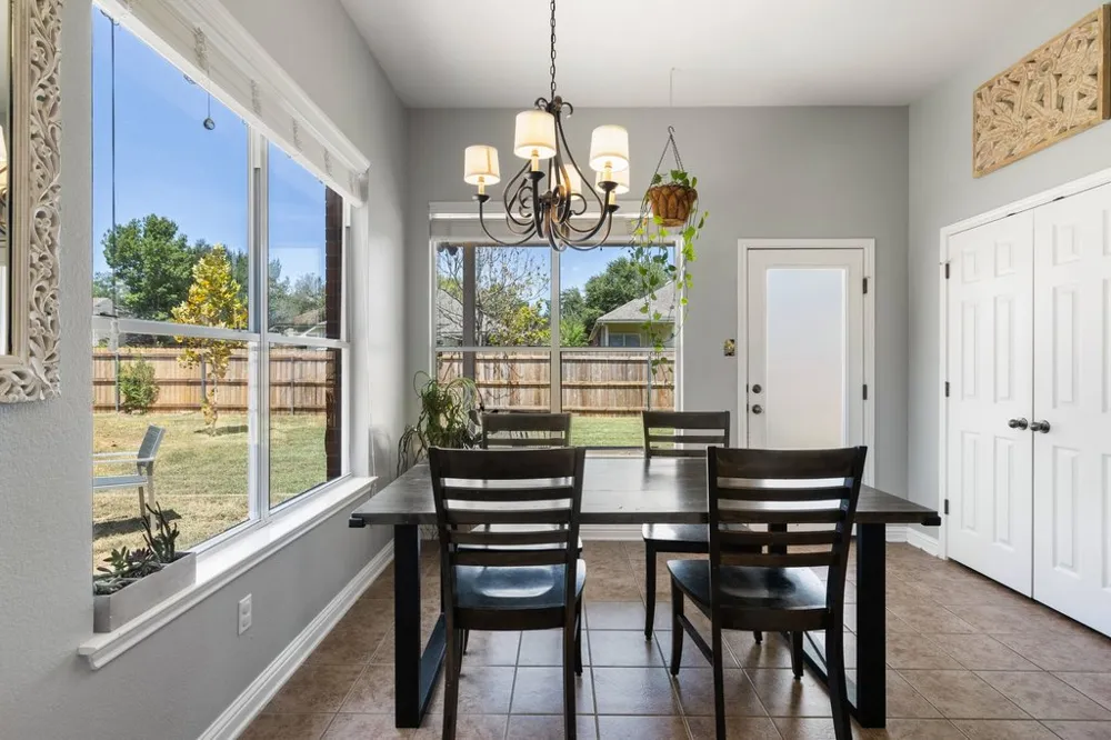 10336 Channel Island Drive Austin, TX 78747