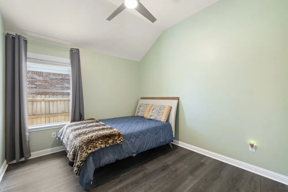 10336 Channel Island Drive Austin, TX 78747