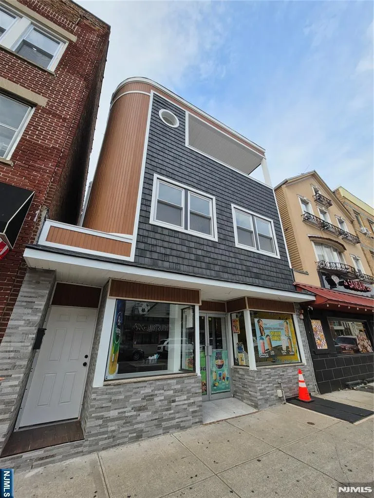 232 Harrison Avenue Harrison, NJ 07029