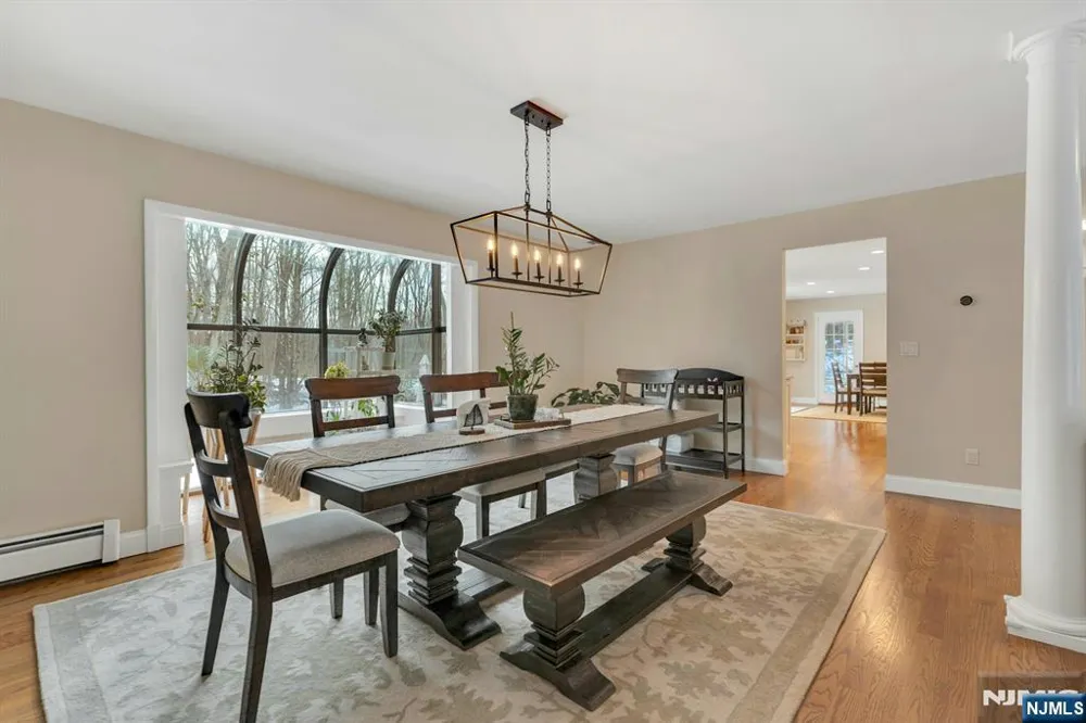 359 Hillview Terrace Franklin Lakes, NJ 07417