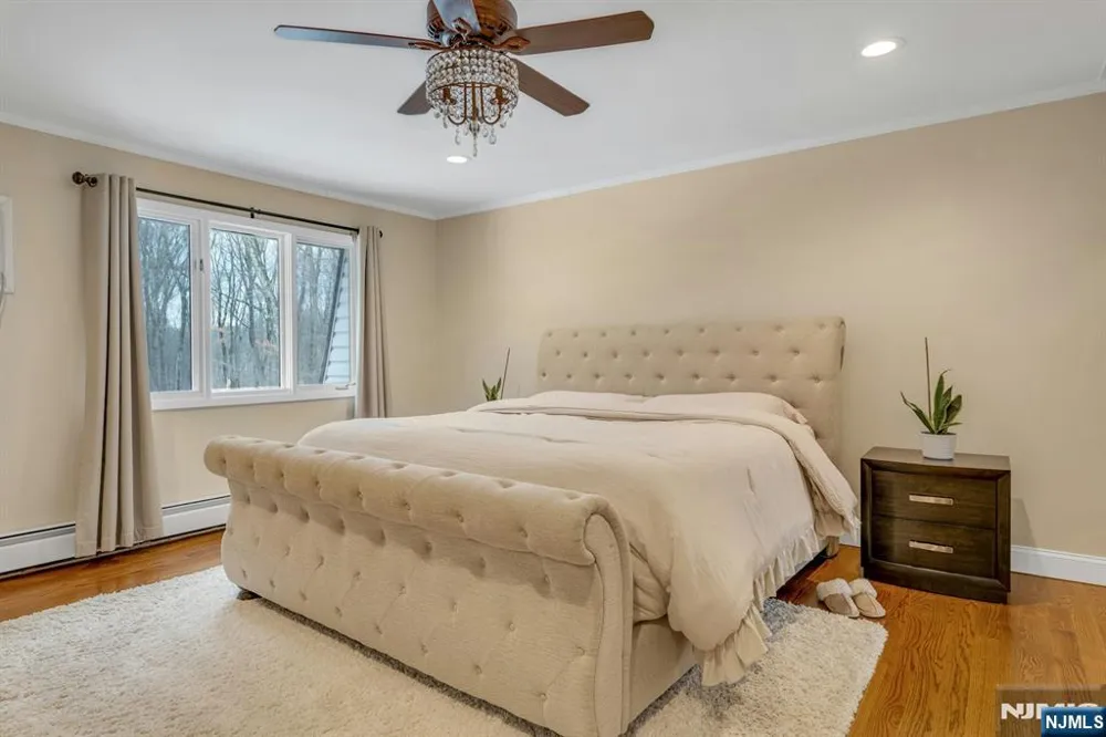 359 Hillview Terrace Franklin Lakes, NJ 07417