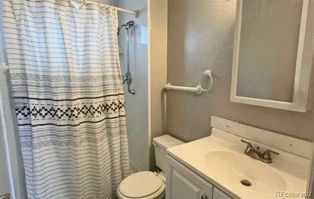 2 Bitterweed Court Pueblo, CO 81001