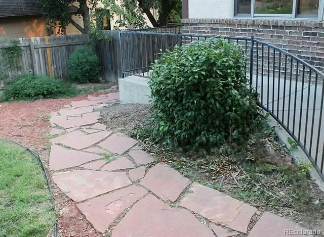 2 Bitterweed Court Pueblo, CO 81001