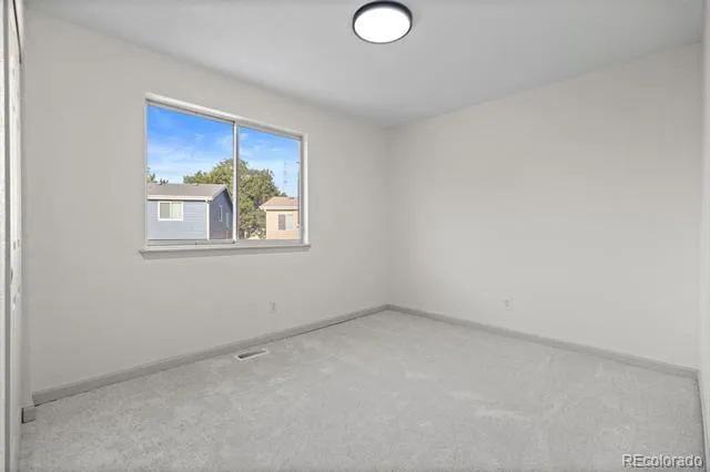 4215 S Ireland Court Aurora, CO 80013