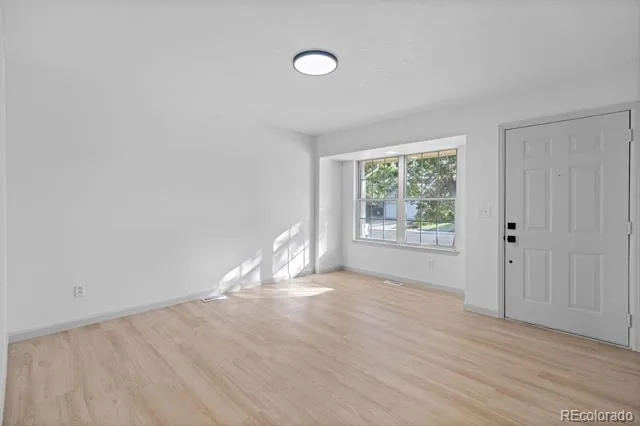 4215 S Ireland Court Aurora, CO 80013