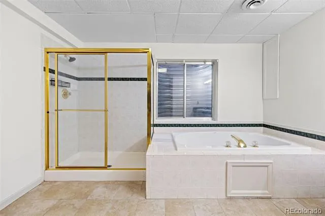 4215 S Ireland Court Aurora, CO 80013