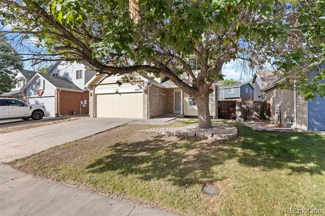 4215 S Ireland Court Aurora, CO 80013