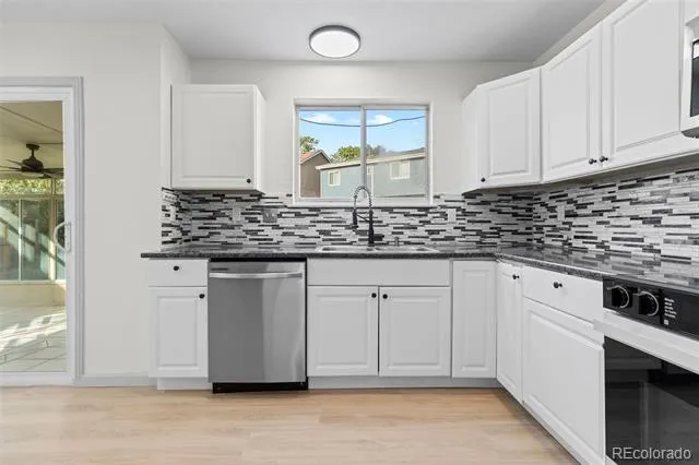 4215 S Ireland Court Aurora, CO 80013