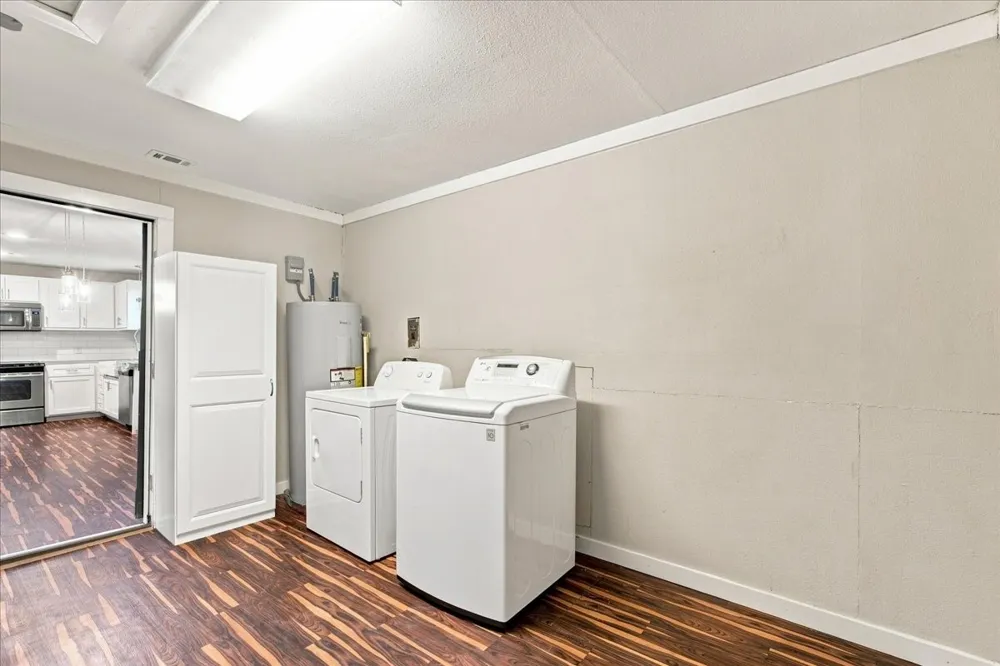 544 Dison Drive Robinson, TX 76706