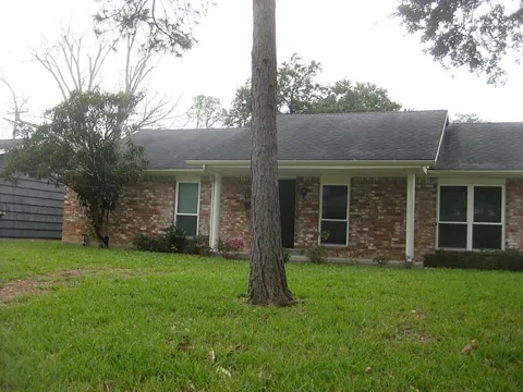 1907 Sedgie Drive