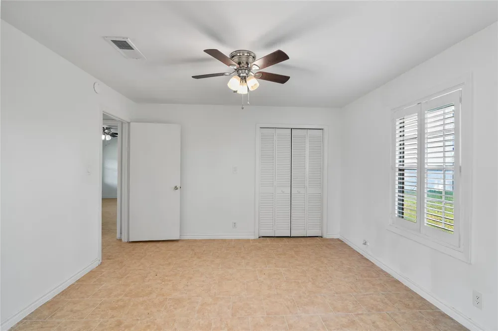 36622 Tompkins Road Hempstead, TX 77445