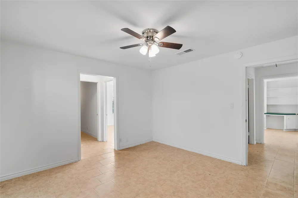 36622 Tompkins Road Hempstead, TX 77445