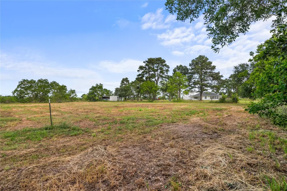 36622 Tompkins Road Hempstead, TX 77445