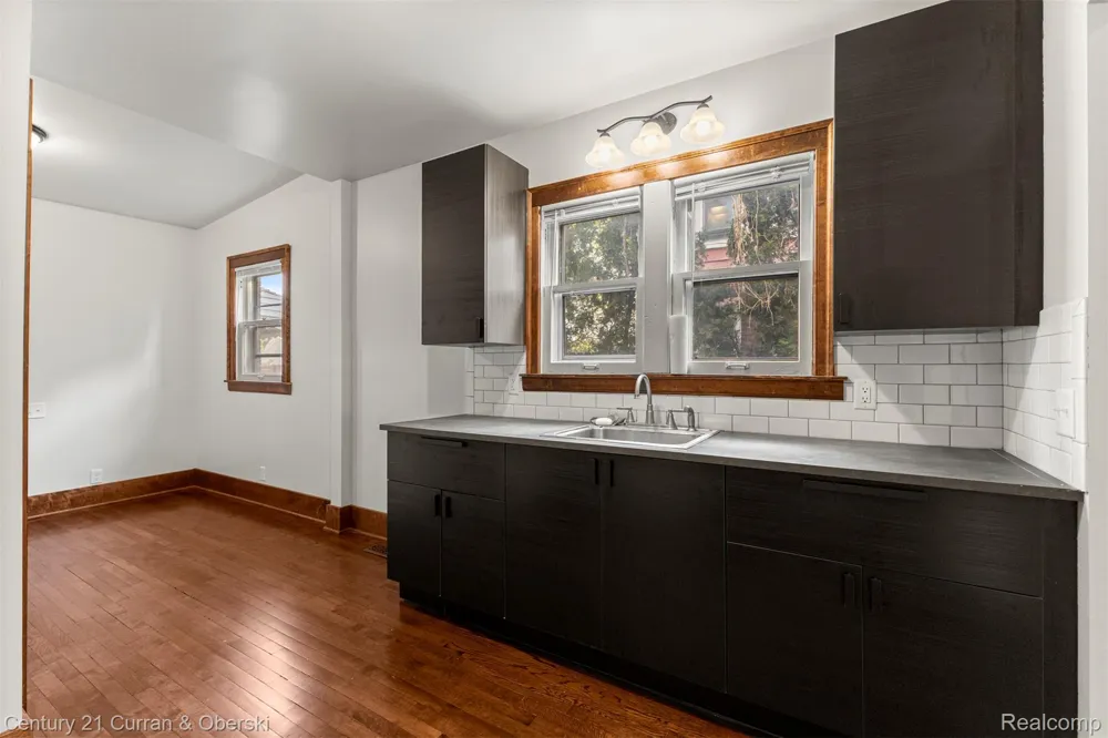 8804 Mason Place Place Detroit City, MI 48209